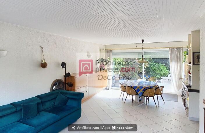 Maison  Terrasse  Jardin  5 pièces  121 m2   La Celle Saint Cloud  Châtaigneraie — photo 2
