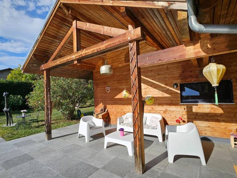 Maison d'architecte bioclimatique 5P 122 m² avec piscine et dépendances à SAINTE-MARIE-D'ALLOIX (38660) — photo 1
