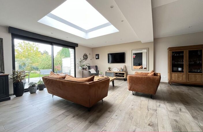 Semi Individuelle - 5 chambres - cave - jardin - garage -130 m2 — photo 2