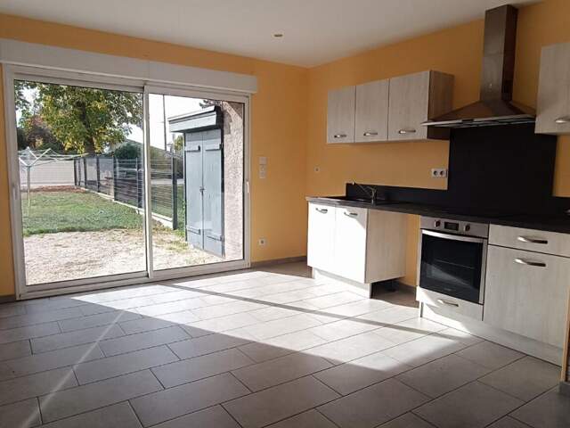 Maison Breuches 5 pièces 123.32 m2 grandes dépendances — photo du bien
