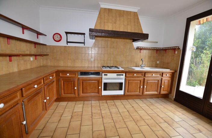 92220 - Bagneux Maison de 6 pièces - 147 m² -terrain de 800 m² — photo 5