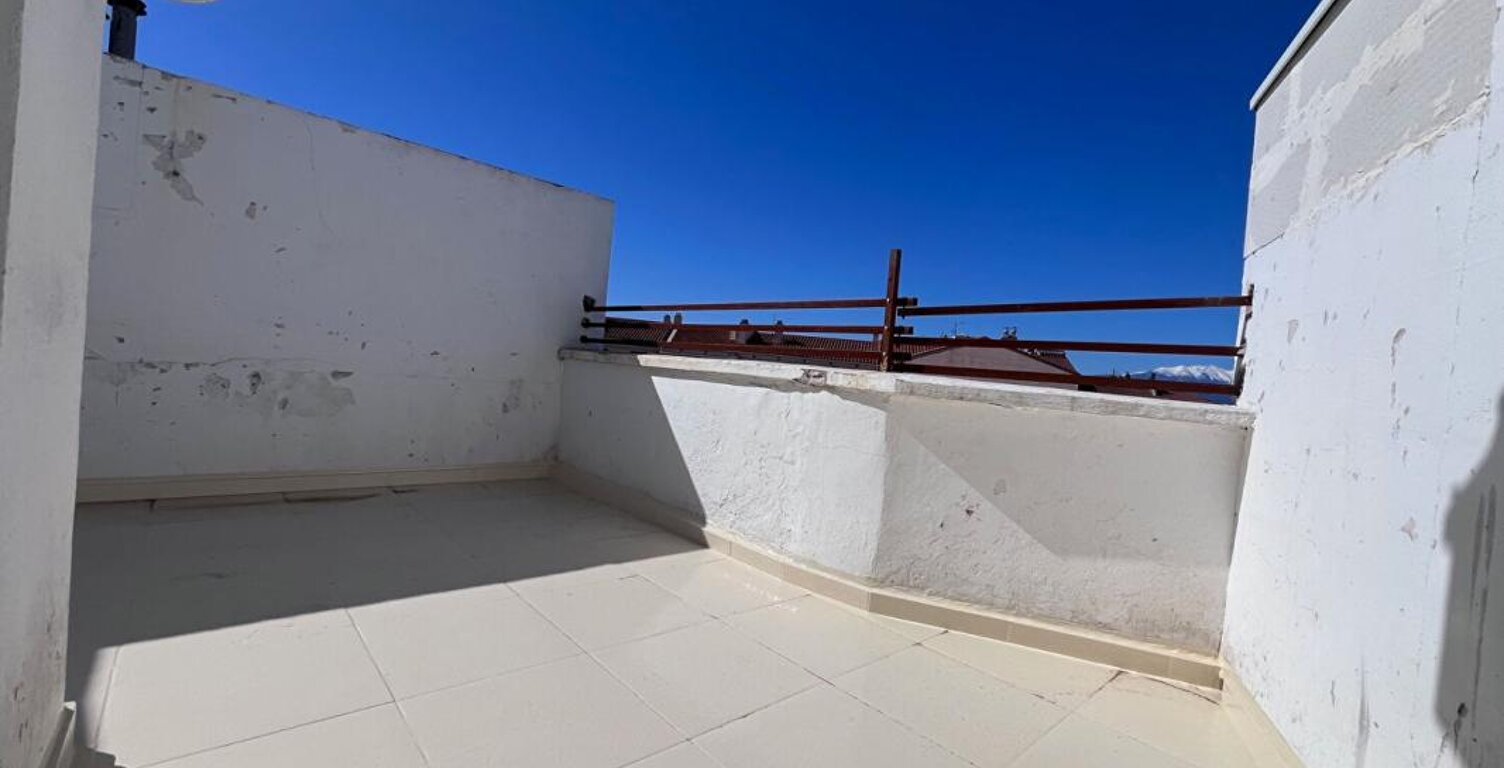 Charmant appartement de type loft au dernier étage d'une résidence de standing avec petite terrasse — photo 1