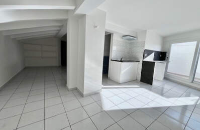 Magnifique T2 de style Loft de 39 m² carrez avec petite terrasse et comble au dernier étage avec ascenseur — photo du bien