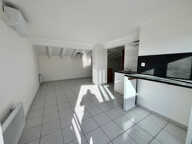 Magnifique T2 de style Loft de 39 m² carrez avec petite terrasse et comble au dernier étage avec ascenseur — photo 4