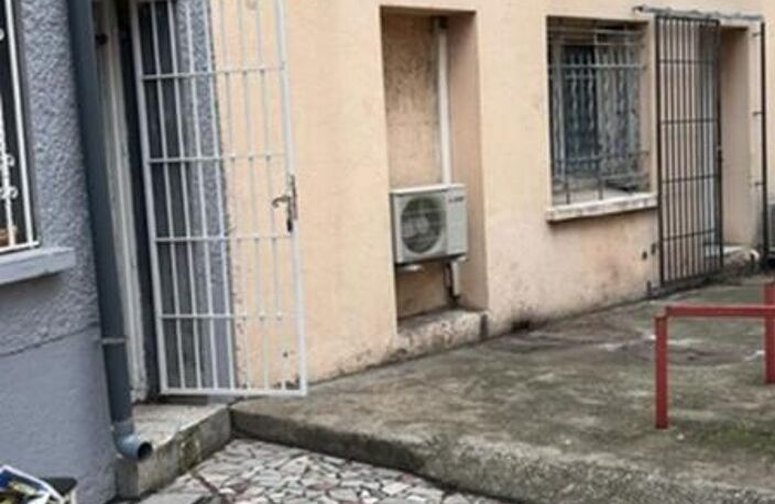 Charmant T2  de 41 m² loué avec cour loué à 458 + 60 euros de charges — photo 5
