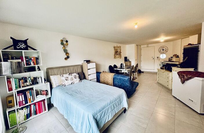 T2 49 m² + terrasse 20 m² + parking — photo 4