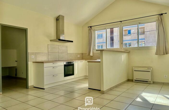 Loft Sisteron 4 pièce(s) 101 m² sur l'axe du centre-ville — photo 3
