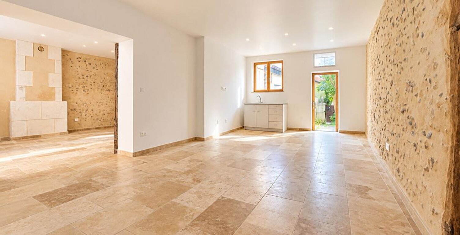 Coeur du Perche, maison de village rénovée - possibilité activité profesionnelle — photo 1