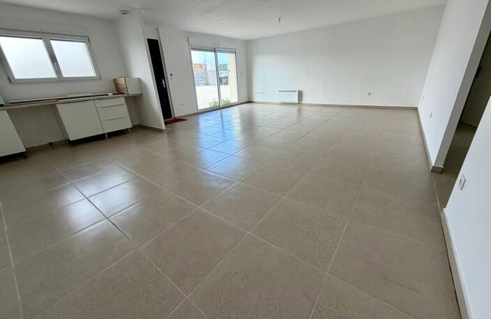 Maison Semussac 17120 5 pièce(s) 99 m2 garage jardin — photo 2