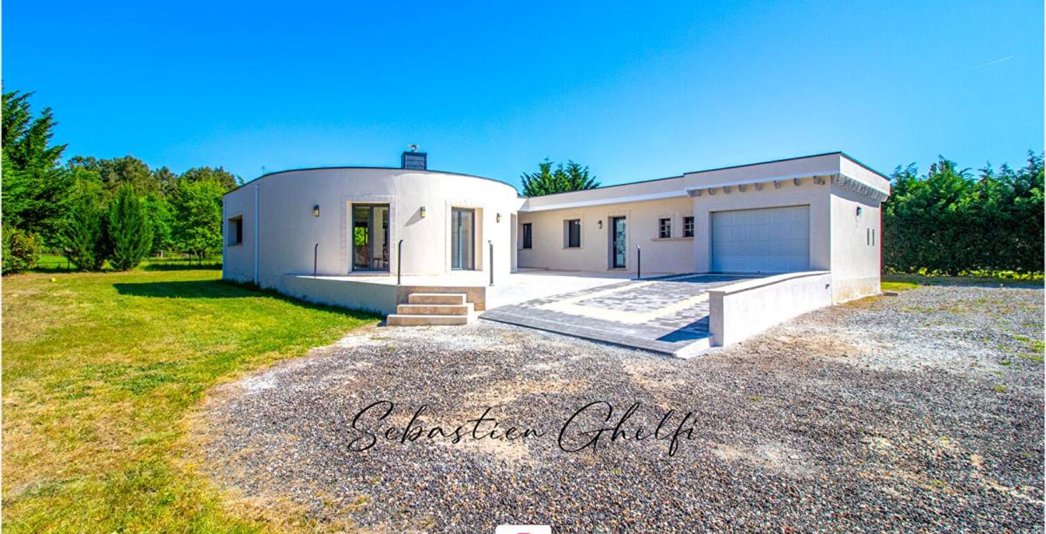 maison contemporaine de plain-pied avec 3 chambres- garage-beau terrain — photo 1