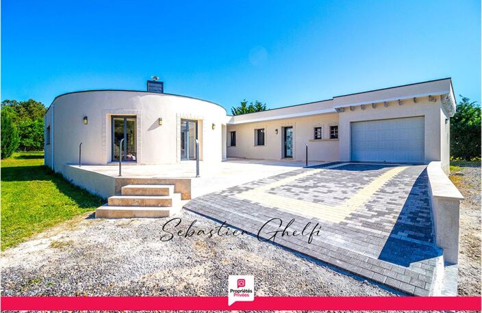 maison contemporaine de plain-pied avec 3 chambres- garage-beau terrain — photo 3