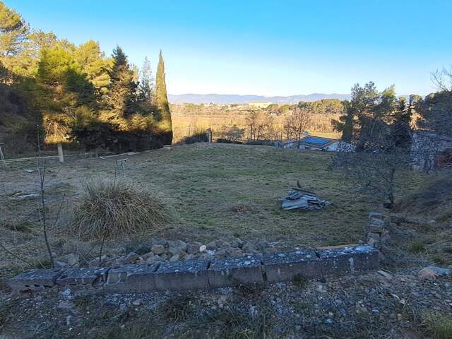 Terrain  Constructible 600m2  - Vue dégagée - Rieux Minervois 40000 — photo du bien