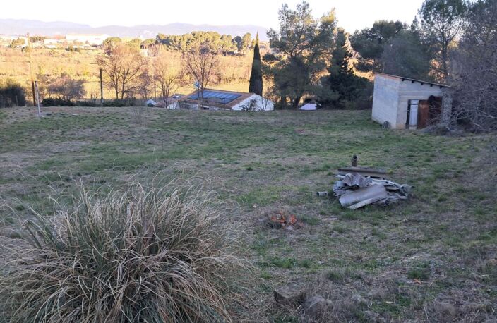 Terrain  Constructible 600m2  - Vue dégagée - Rieux Minervois 40000 — photo 2
