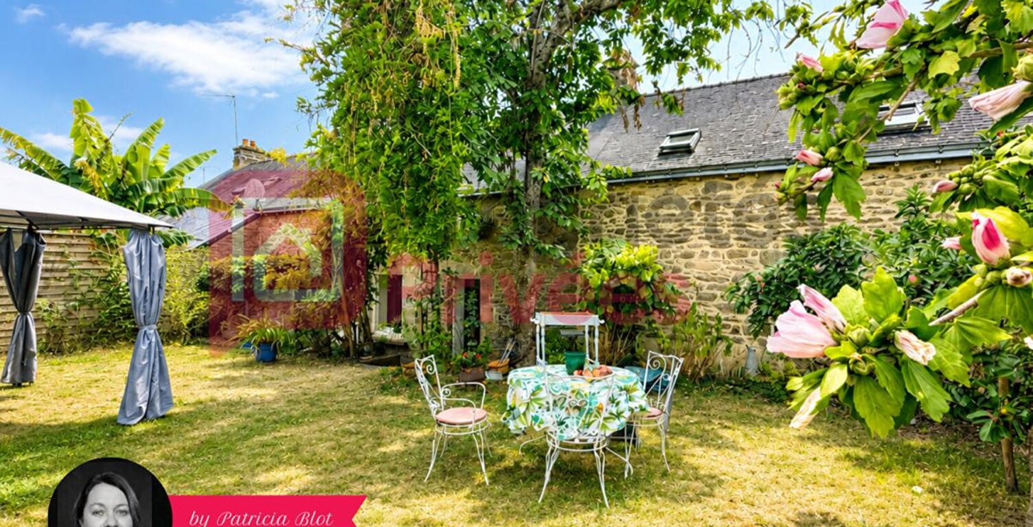 LIMERZEL - UNE MAISON PLEINE DE CHARME AU COEUR DU BOURG — photo 1