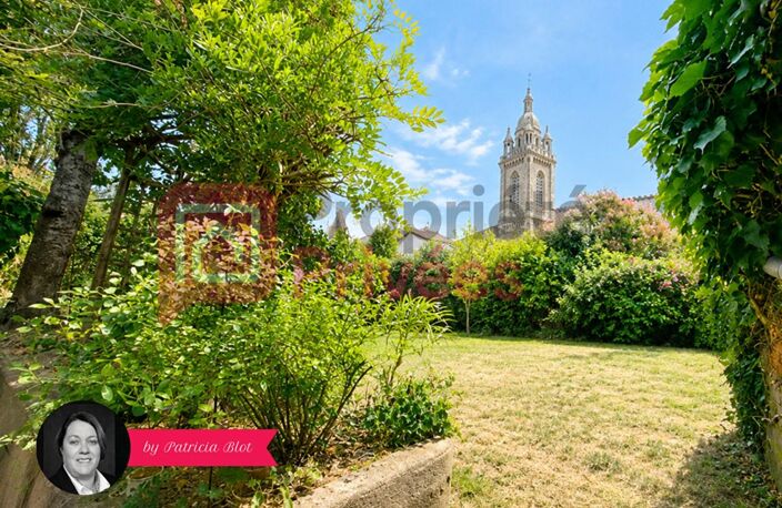 LIMERZEL - UNE MAISON PLEINE DE CHARME AU COEUR DU BOURG — photo 3