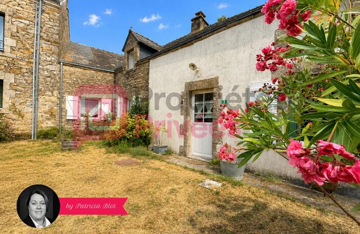 LIMERZEL - UNE MAISON PLEINE DE CHARME AU COEUR DU BOURG — photo 4
