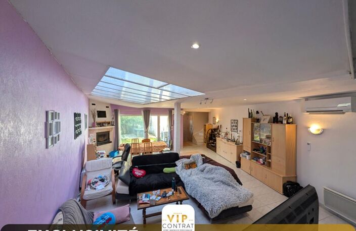 GARANTIE 12 MOIS INCLUS ! Maison de ville avec jardin et garage ! — photo 2