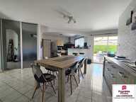 Maison de Plain-pied  120 m² - 5 chambres - garage et terrain — photo 3