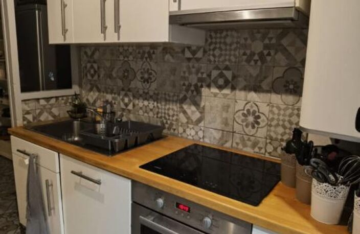 Appartement familial lumineux 5 pièces CENTRE VILLE CAUDERAN — photo 5