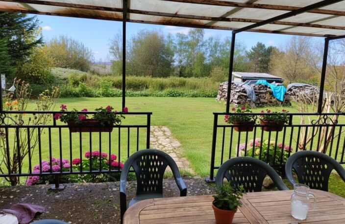 MAISON PLAIN PIED avec double garage et jardin — photo 3