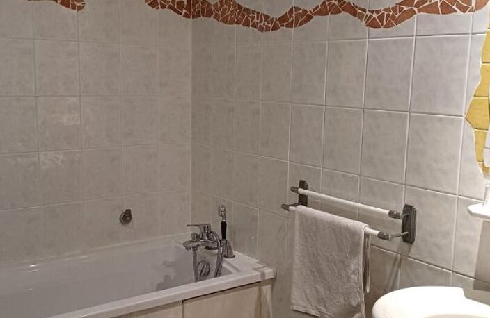 MANOIR — photo 2