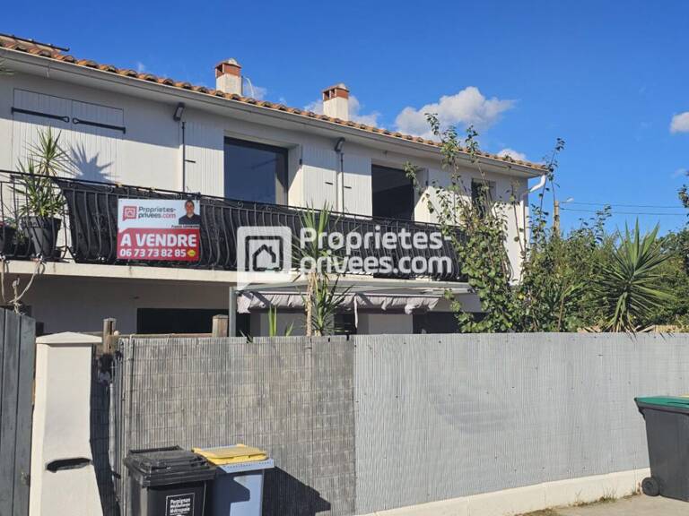 Maison Saint Laurent De La Salanque de 180 m2 divisée en deux appartements — photo 1
