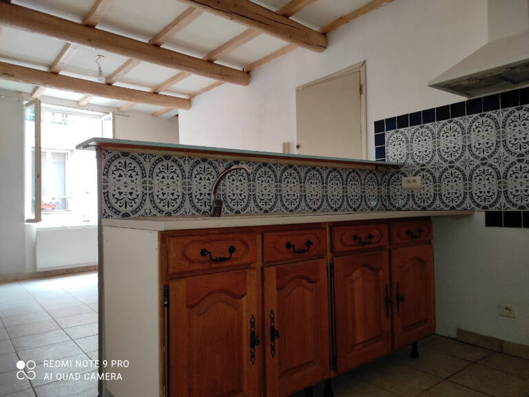 Location d'un appartement 2 pièces à CARPENTRAS — photo 1