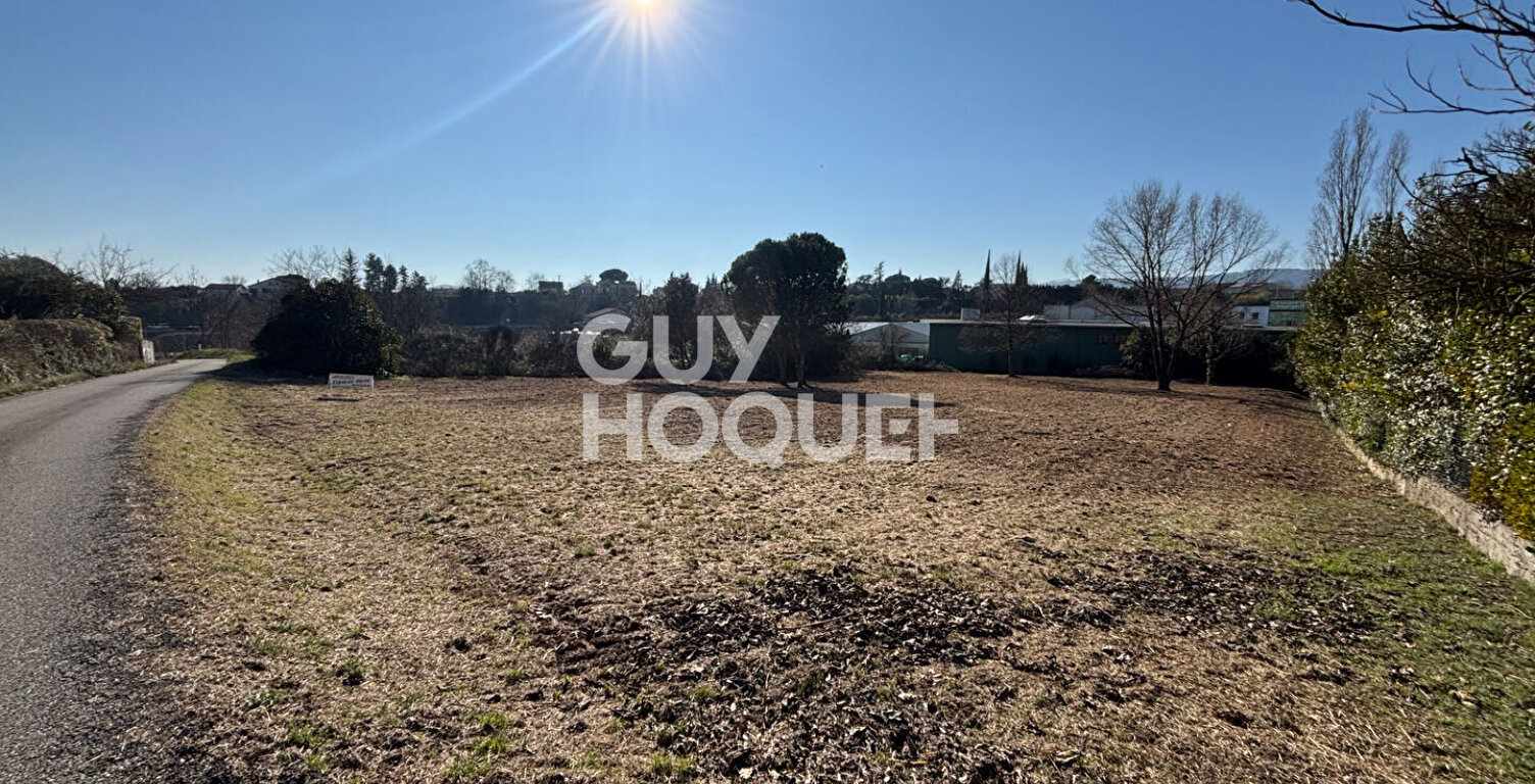 Rare Terrain constructible 2827 m2 — photo 1