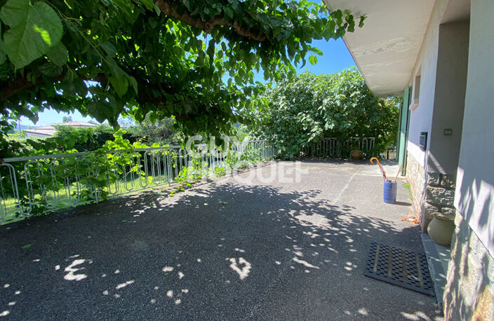 Rare à la vente - Belle maison familiale de 190 m² habitables à Aubenas — photo 4