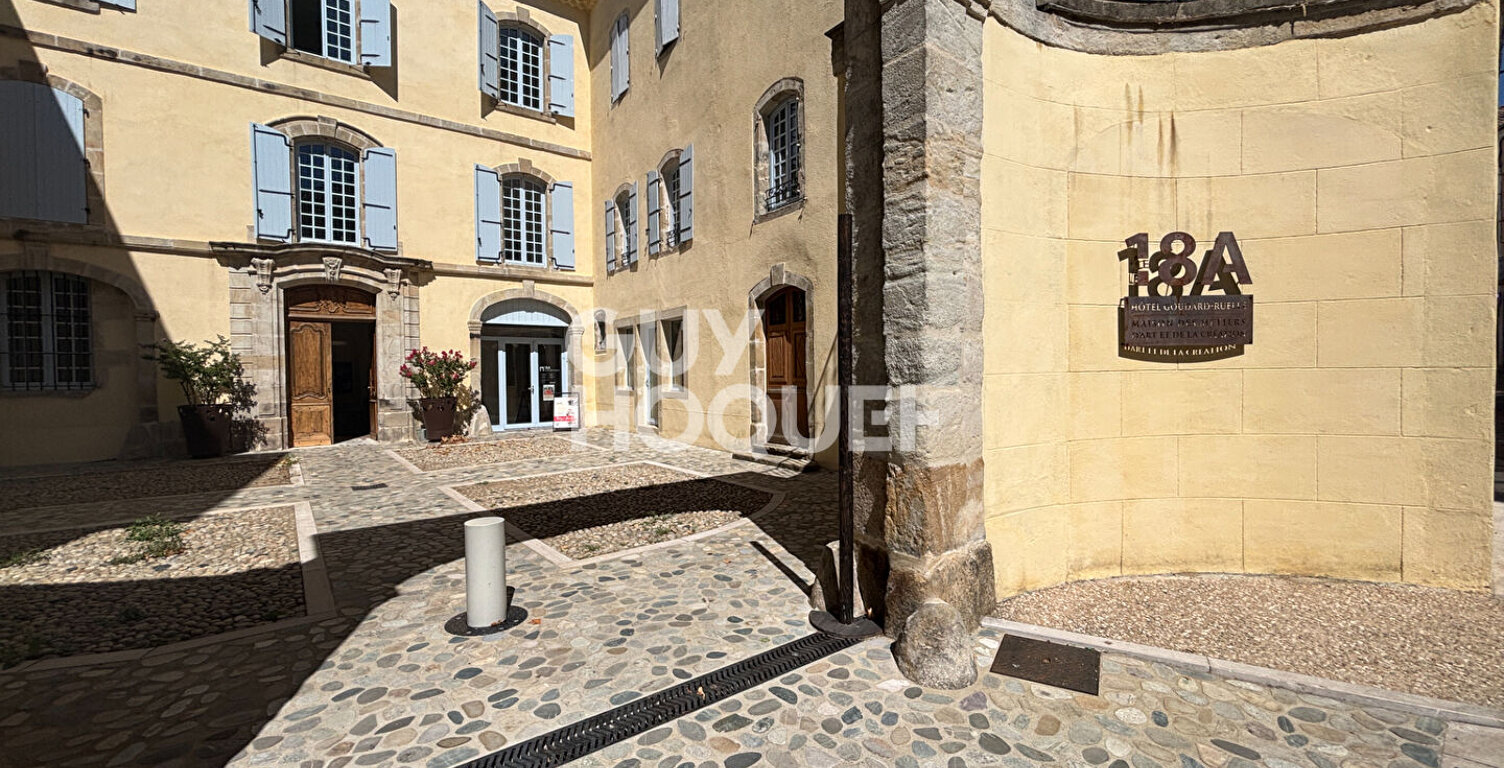 Appartement T1 à vendre au centre-ville d'Aubenas — photo 1