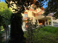 Maison familiale quartier Saint Exupéry  9 pièces ,environ 210 m2 avec terrasse, garage, cave et jardin.. — photo 2