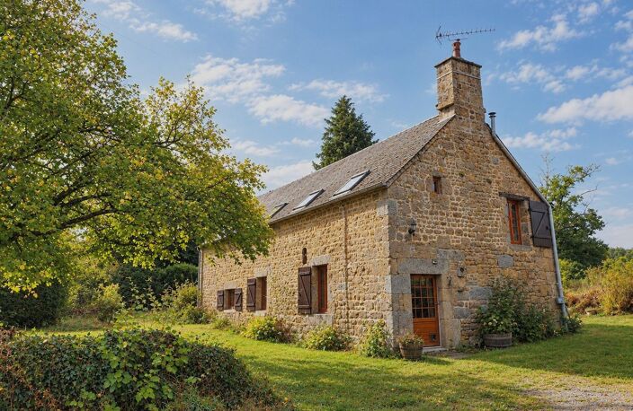 Ensemble immobilier au calme à la campagne — photo 2