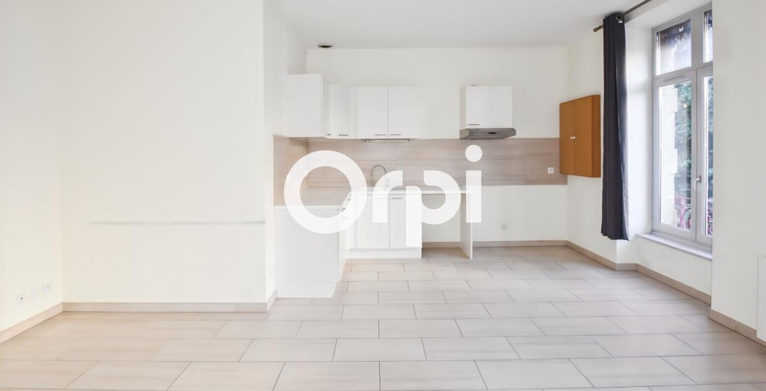   SAINT-SYMPHORIEN-SUR-COISE – BEL APPARTEMENT AVEC VUE SUR LE PARC — photo 1