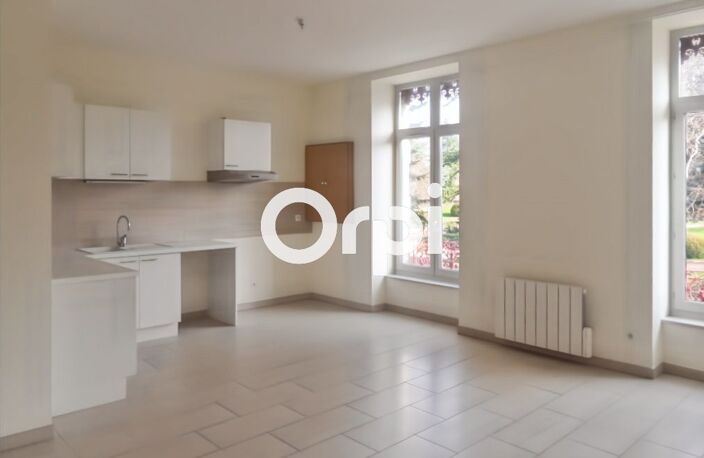   SAINT-SYMPHORIEN-SUR-COISE – BEL APPARTEMENT AVEC VUE SUR LE PARC — photo 2