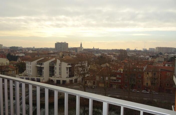 Location appartement 2 pièces 57 m² à Toulouse (31200) — photo 4