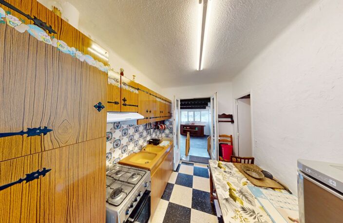 Maison beaux volumes à rafraichir — photo 2