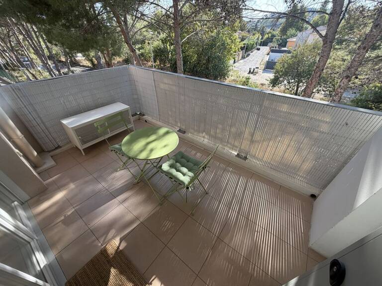 À LOUER / T2 AVEC TERRASSE / PLACE DE PARKING / CHATEAU — photo 1