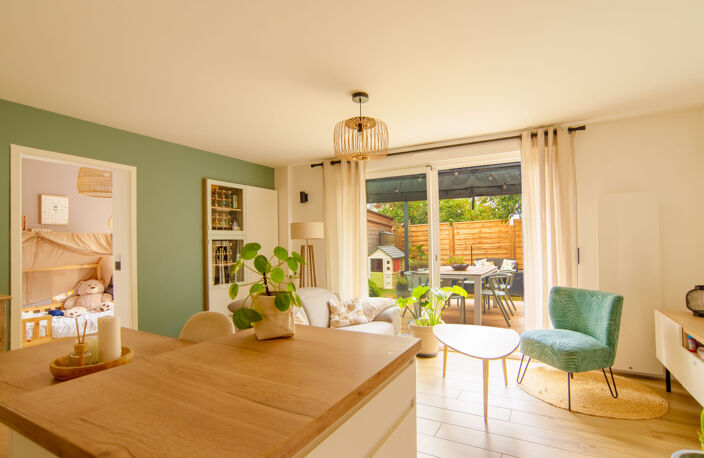 T3 en duplex avec jardin — photo 3