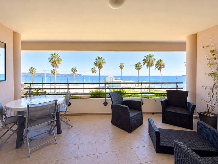 Exclusif: Front de mer la Ciotat- terrasse- parking privé — photo 1