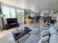 APPARTEMENT 4 PIECES DE 69 M2 - CAVE ET PLACE DE PARKING EXTERIEURE — photo 2