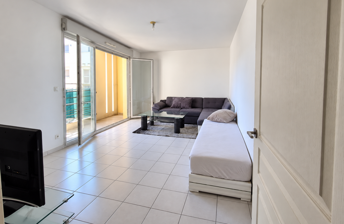 Investissement locatif   Appartement avec terrasse au calme, — photo 3