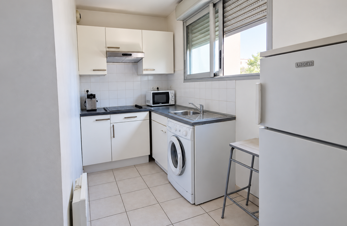 Investissement locatif   Appartement avec terrasse au calme, — photo 5