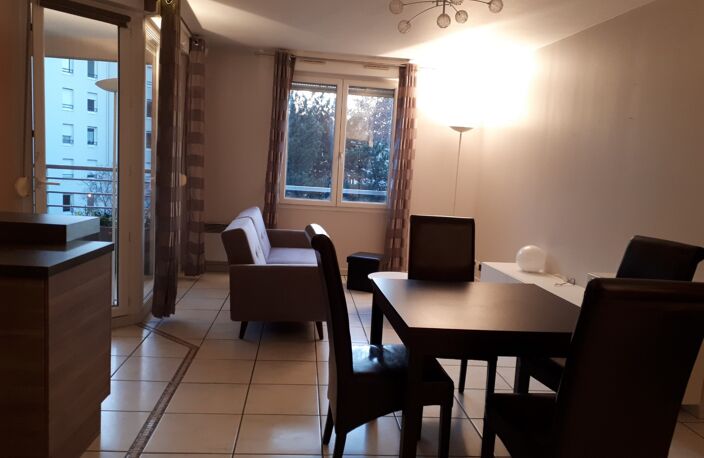 Location appartement 3 pièces 66 m² à Lyon 3 (69003) — photo 5