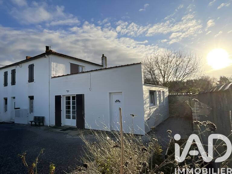 Vente Maison/villa 4 pièces — photo 1