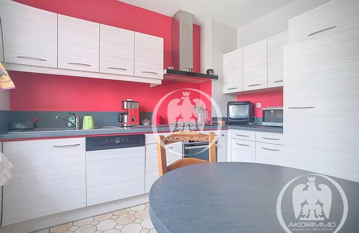 Maison familiale 4 chambres à Cusset de 135 m² — photo 4