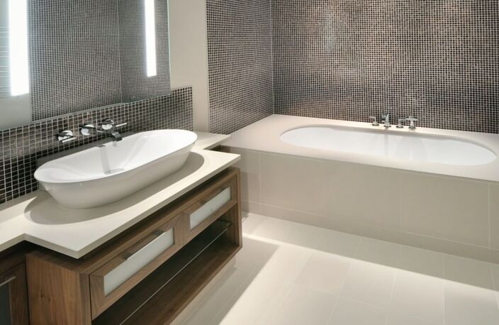- SUPERBE T2 A DEUX PAS DU CENTRE VILLE AVEC BALCON 14m² & FAIBLES CHARGES ! — photo 3