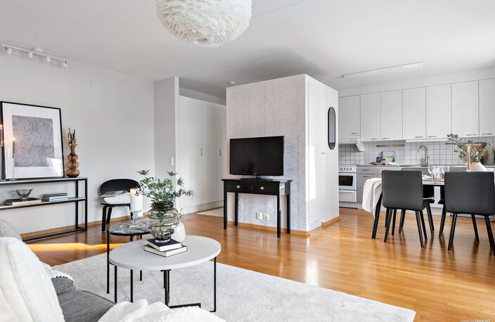 - T3 PROCHE CENTRE VILLE AVEC QUALITE IMPARABLE, BALCON 13m² & FAIBLES CHARGES ! — photo 2