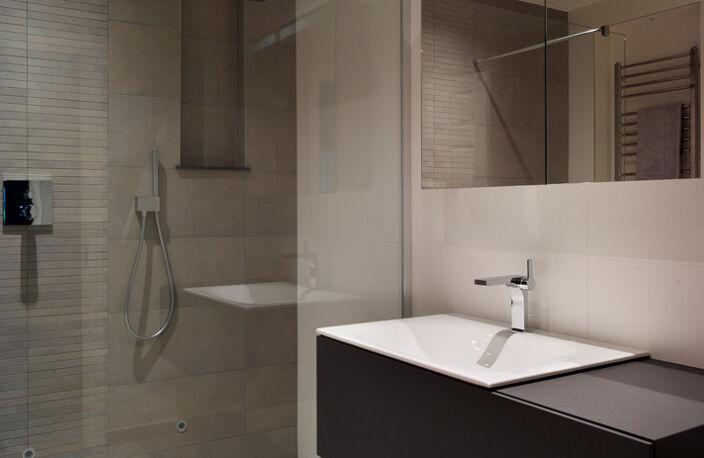 - T3 PROCHE CENTRE VILLE AVEC QUALITE IMPARABLE, BALCON 13m² & FAIBLES CHARGES ! — photo 4