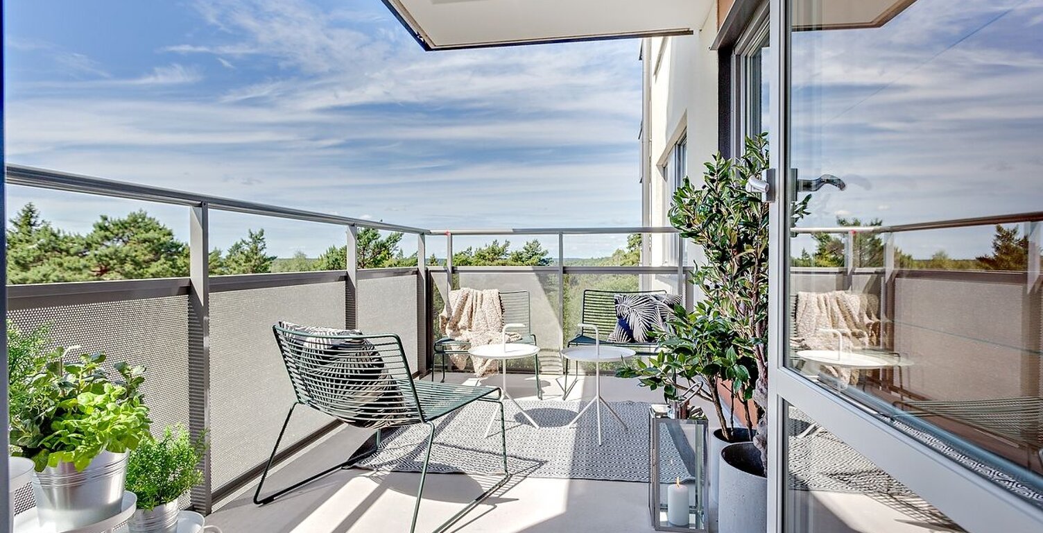TRES BON RAPPORT QUALITE/PRIX! AVEC TOUT LE CONFORT DU NEUF : SPACIEUX BALCON, LARGE BAIE VITREE... — photo 1