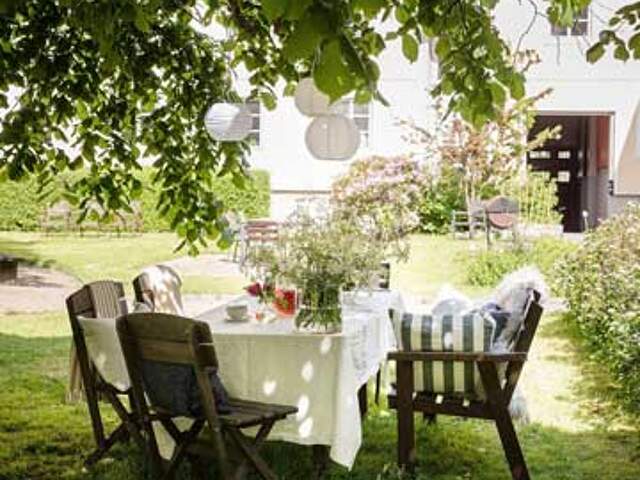 250m² de Surface Extérieure avec Grande Baie Vitrée !!! A SAISIR VITE — photo du bien